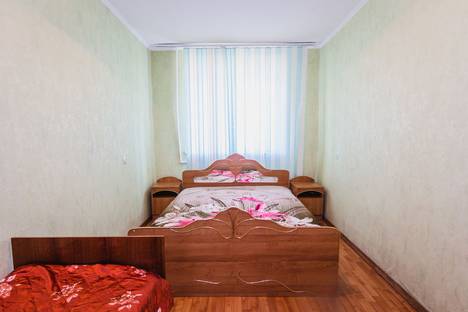 Двухкомнатная квартира в аренду посуточно в Бузулуке по адресу 1 МКР, 18 ДОМ
