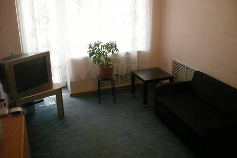 Двухкомнатная квартира в аренду посуточно в Новосибирске по адресу Красный Проспект 49, метро Красный проспект