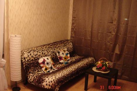 Однокомнатная квартира в аренду посуточно в Москве по адресу ул. Новороссийская, 5, метро Люблино