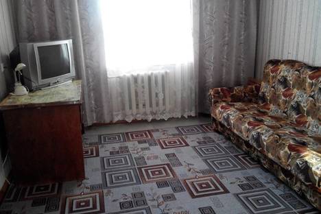Двухкомнатная квартира в аренду посуточно в Кургане по адресу Кравченко 94