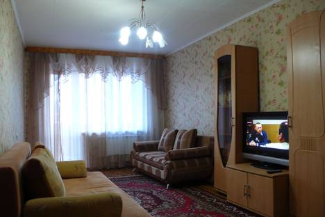Однокомнатная квартира в аренду посуточно в Томске по адресу улица Учебная, 8