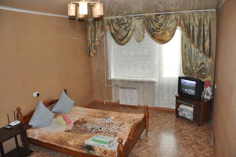 Однокомнатная квартира в аренду посуточно в Бийске по адресу ул. Мухачева, 254