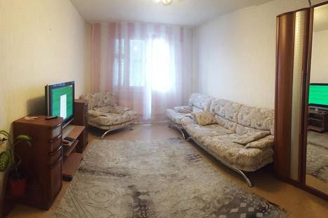 Двухкомнатная квартира в аренду посуточно в Нижневартовске по адресу ул. 60 лет Октября,  54