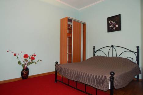 Однокомнатная квартира в аренду посуточно в Севастополе по адресу Железнякова, 8