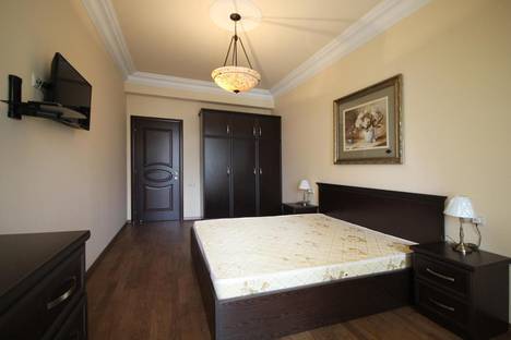 Двухкомнатная квартира в аренду посуточно в Ереване по адресу Northern avenu 5