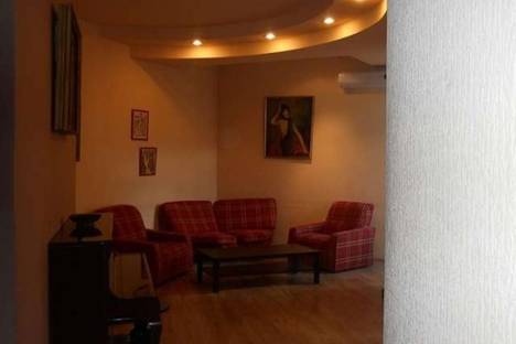 Двухкомнатная квартира в аренду посуточно в Тбилиси по адресу Барнова, 53
