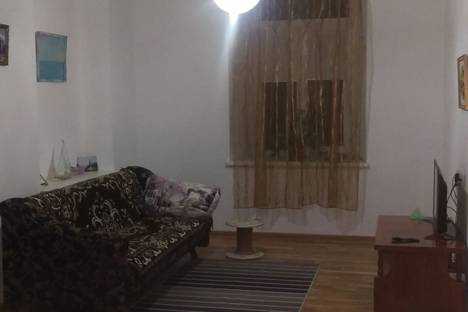 Трёхкомнатная квартира в аренду посуточно в Евпатории по адресу ул. Демышева 10