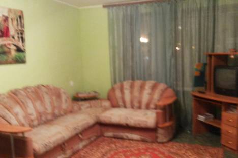 Однокомнатная квартира в аренду посуточно в Тюмени по адресу ул. 50 лет Октября, 26