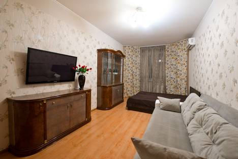 1-комнатная квартира в Краснодаре, улица Ставропольская, 334