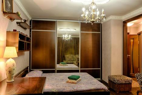 Однокомнатная квартира в аренду посуточно в Москве по адресу улица Зацепский Вал, 4 строение 1, метро Павелецкая