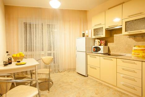 Однокомнатная квартира в аренду посуточно в Иркутске по адресу ул. Советская, 35