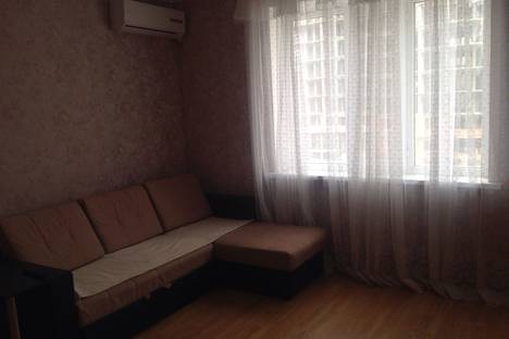 Трёхкомнатная квартира в аренду посуточно в Каспийске по адресу улица Ленина 61