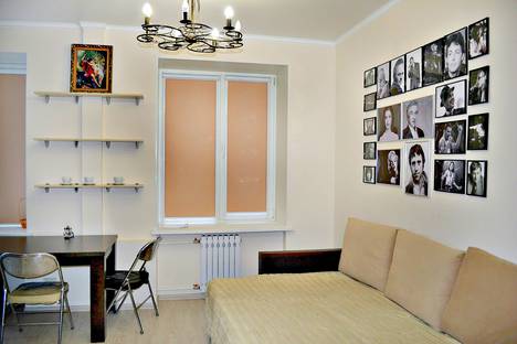 Двухкомнатная квартира в аренду посуточно в Челябинске по адресу проспект Ленина, 48