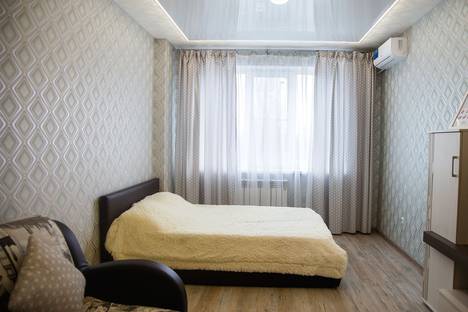 Однокомнатная квартира в аренду посуточно в Ростове-на-Дону по адресу Автомобильный переулок, 32