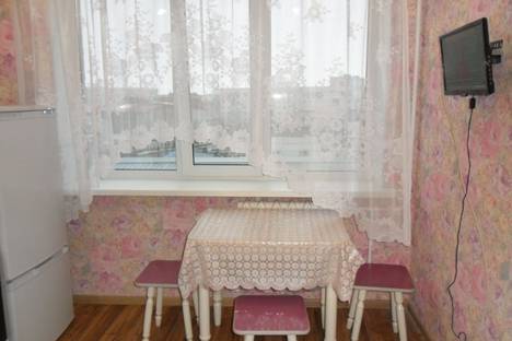 Однокомнатная квартира в аренду посуточно в Нижневартовске по адресу улица Маршала Жукова, 40