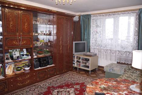 Двухкомнатная квартира в аренду посуточно в Казани по адресу проспект Хусаина Ямашева, 51