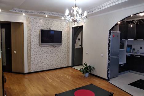 Четырёхкомнатная квартира в аренду посуточно в Екатеринбурге по адресу улица Громова, 144