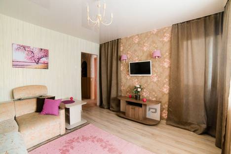 Двухкомнатная квартира в аренду посуточно в Екатеринбурге по адресу улица Волгоградская, 186