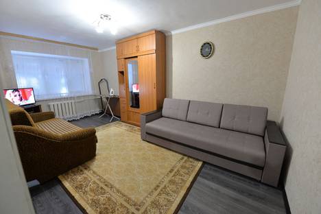 Однокомнатная квартира в аренду посуточно в Кисловодске по адресу Широкая улица, 24