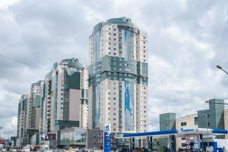 Двухкомнатная квартира в аренду посуточно в Новосибирске по адресу улица Фрунзе, 228, метро Березовая роща
