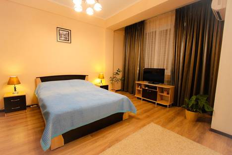 Однокомнатная квартира в аренду посуточно в Алматы по адресу улица Казыбек Би, 125