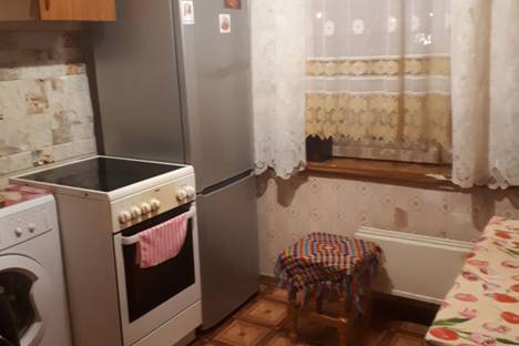 Трёхкомнатная квартира в аренду посуточно в Архангельске по адресу проспект Новгородский, 41