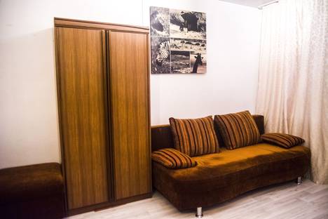 Комната в аренду посуточно в Казани по адресу улица Энергетиков, 8, метро Яшьлек