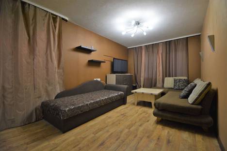 Двухкомнатная квартира в аренду посуточно в Мурманске по адресу проспект Кольский, 6