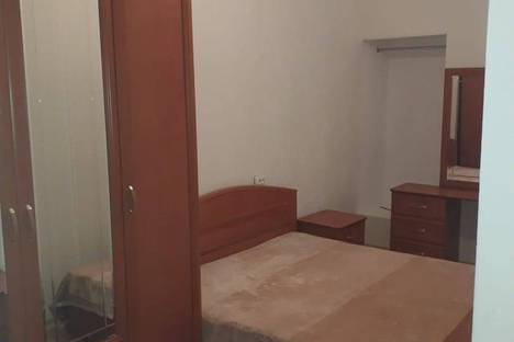 Однокомнатная квартира в аренду посуточно в Тбилиси по адресу Цинамдзгвришвили 29, метро Марджанишвили