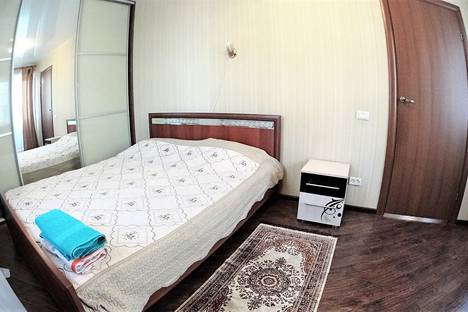 Двухкомнатная квартира в аренду посуточно в Кемерове по адресу улица Демьяна Бедного, 15