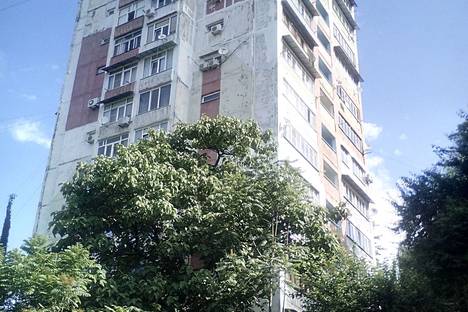 Двухкомнатная квартира в аренду посуточно в Лазаревском по адресу жилой район Лазаревское, улица Победы, 58А