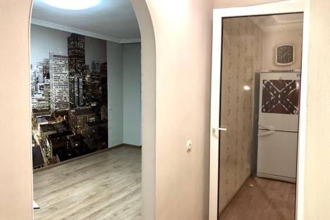 Однокомнатная квартира в аренду посуточно в Новороссийске по адресу набережная Адмирала Серебрякова, 45, подъезд 4