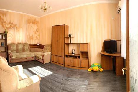 Однокомнатная квартира в аренду посуточно в Шахтах по адресу Ростовская область,улица Ворошилова, 29А