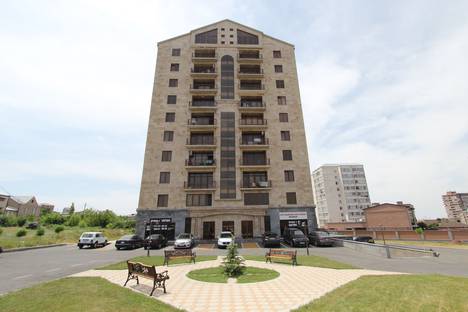 Трёхкомнатная квартира в аренду посуточно в Ереване по адресу Bagrevand 4/3