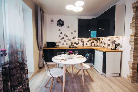 Однокомнатная квартира в аренду посуточно в Калининграде по адресу Октябрьская улица, 37