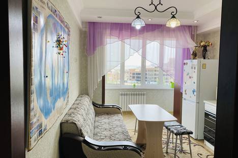 Однокомнатная квартира в аренду посуточно в Каспийске по адресу проспект Акулиничева, 23