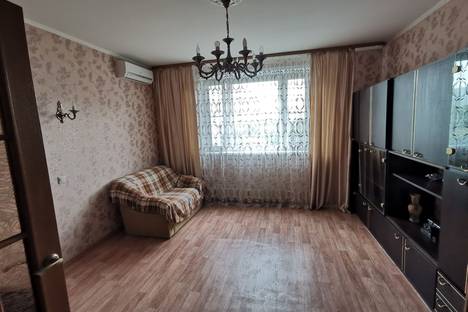 Двухкомнатная квартира в аренду посуточно в Москве по адресу Абрамцевская 22, метро Алтуфьево