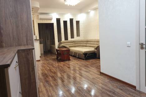 Однокомнатная квартира в аренду посуточно в Бишкеке по адресу улица Уметалиева, 98