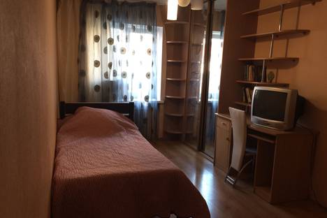 Двухкомнатная квартира в аренду посуточно в Калининграде по адресу улица Черняховского, 22