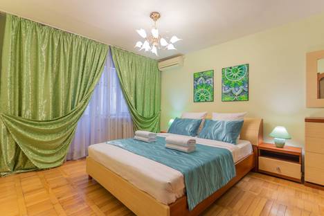 Двухкомнатная квартира в аренду посуточно в Краснодаре по адресу улица Коммунаров, 298