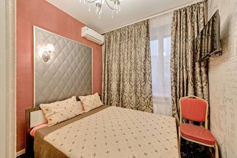 Однокомнатная квартира в аренду посуточно в Москве по адресу Автозаводская улица, 19к1, метро Автозаводская