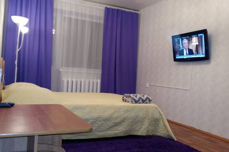 Однокомнатная квартира в аренду посуточно в Братске по адресу улица Обручева, 32А