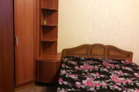 Двухкомнатная квартира в аренду посуточно в Волгограде по адресу Ополченская улица, 61