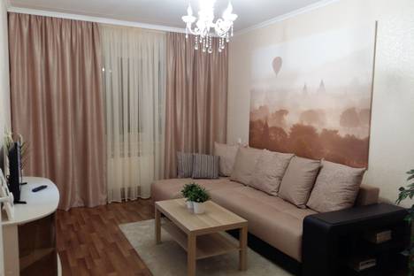 Двухкомнатная квартира в аренду посуточно в Альметьевске по адресу микрорайон Алсу, улица Рината Галеева, 33
