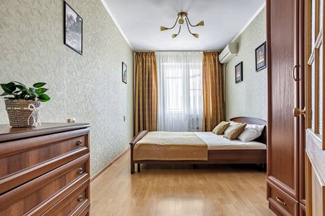 Двухкомнатная квартира в аренду посуточно в Краснодаре по адресу Восточно-Кругликовская улица, 51