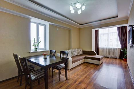 Двухкомнатная квартира в аренду посуточно в Бишкеке по адресу улица Юнусалиева, 173/6