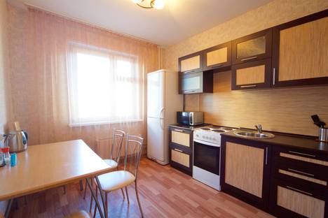 Двухкомнатная квартира в аренду посуточно в Красноярске по адресу улица Алексеева, 7