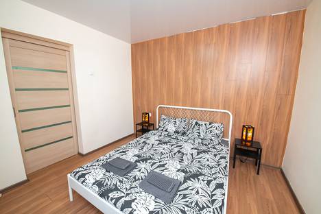 Двухкомнатная квартира в аренду посуточно в Владивостоке по адресу улица Станюковича, 54Г