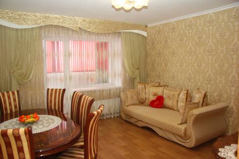 Однокомнатная квартира в аренду посуточно в Волжском по адресу улица Александрова, 28