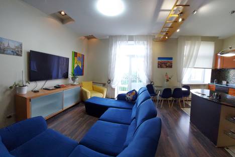 Трёхкомнатная квартира в аренду посуточно в Волгограде по адресу улица Мира, 26